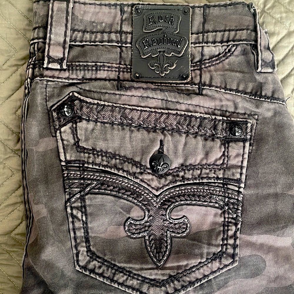 Rock Revival  camo